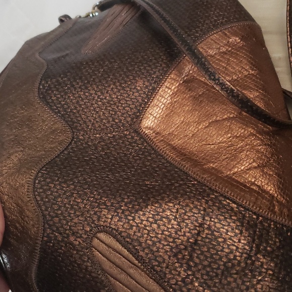 Like NEW VINTAGE SHARIF LEATHER PATCHWORK crossbody PURSE U.S.A - Picture 4 of 5